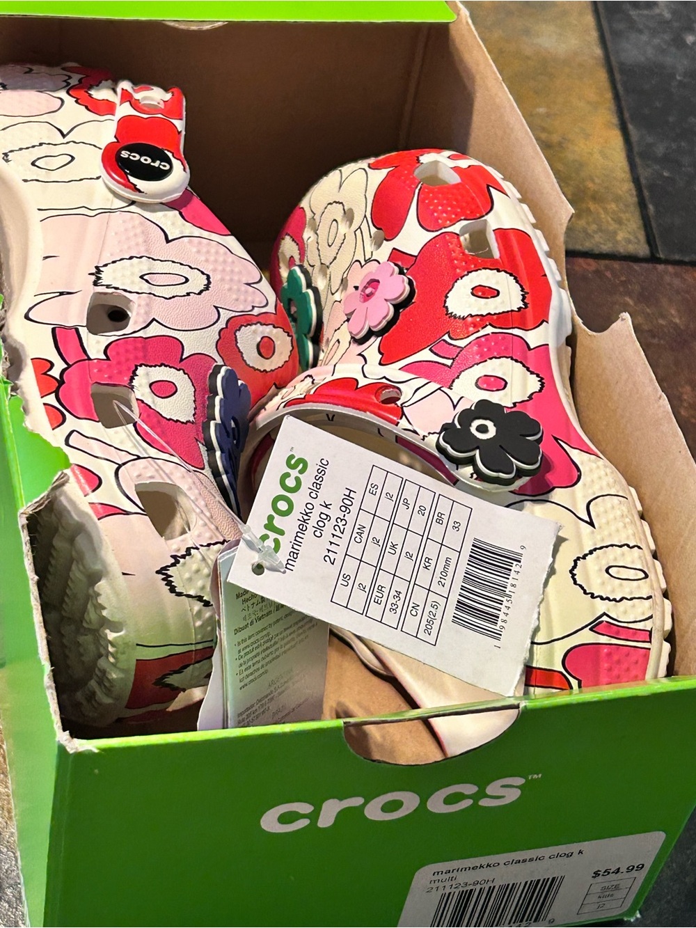 NEW CROCS KIDS Kids' Marimekko Classic Clog 211123 Multi Size 2 - Picture 9 of 10